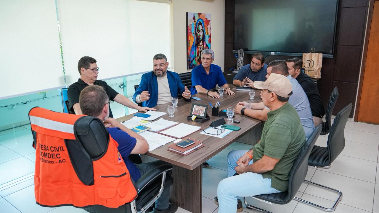 Foto reunião com a Ameacre