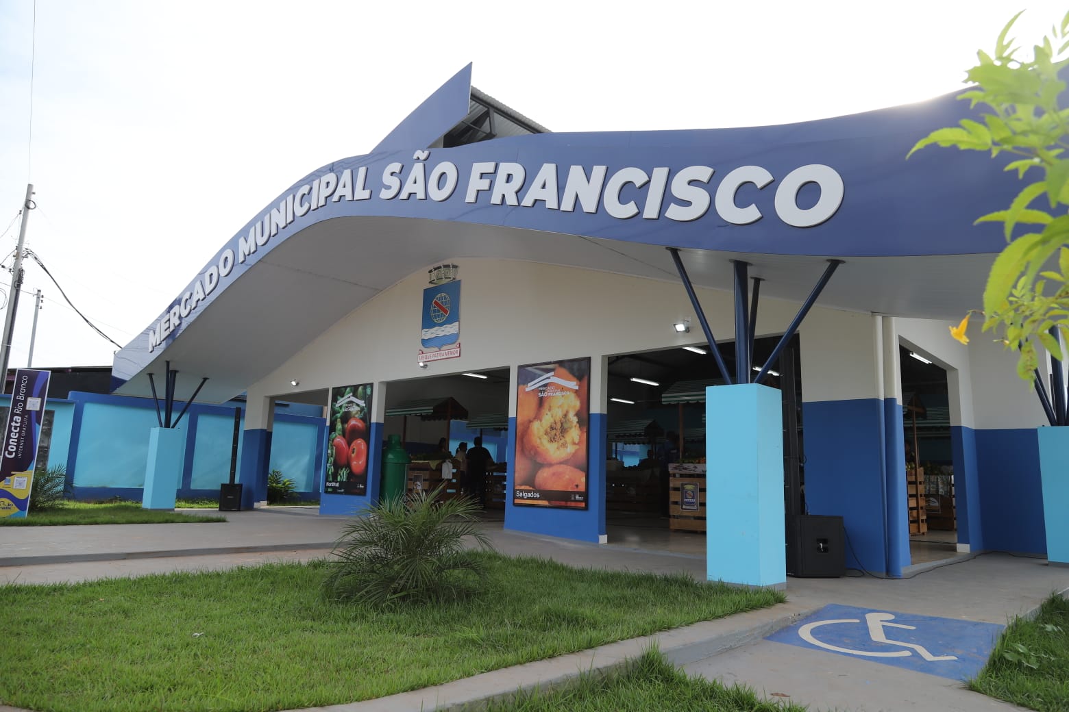 Mercado do Bairro São Franciso Foto Val Fernandes (66)
