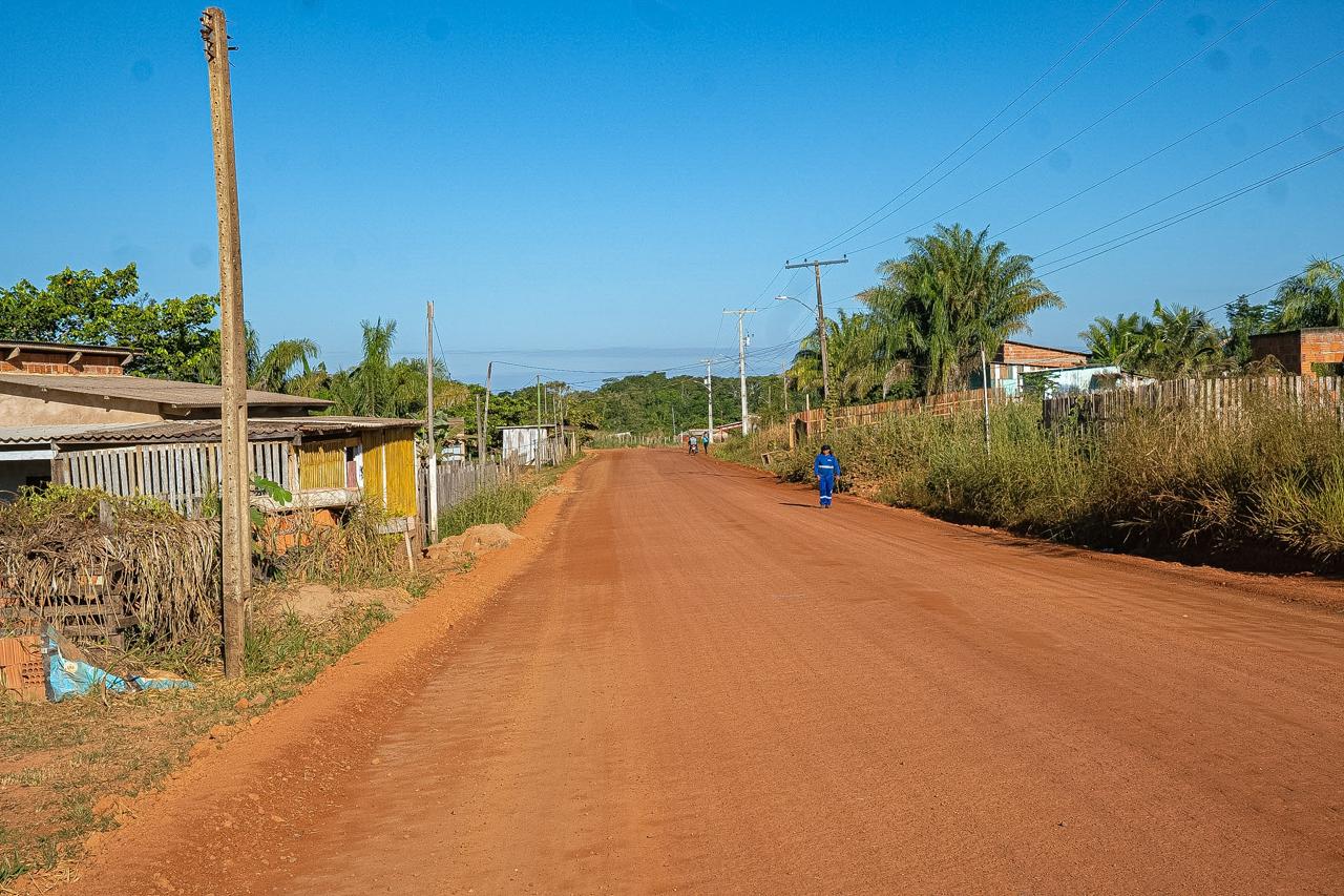 Prefeito de Rio Branco acompanha ações do Programa Prefeitura nas Ruas no Ramal das Cooperativas 12 Prefeitura nas Ruas no Ramal das Cooperativas 5