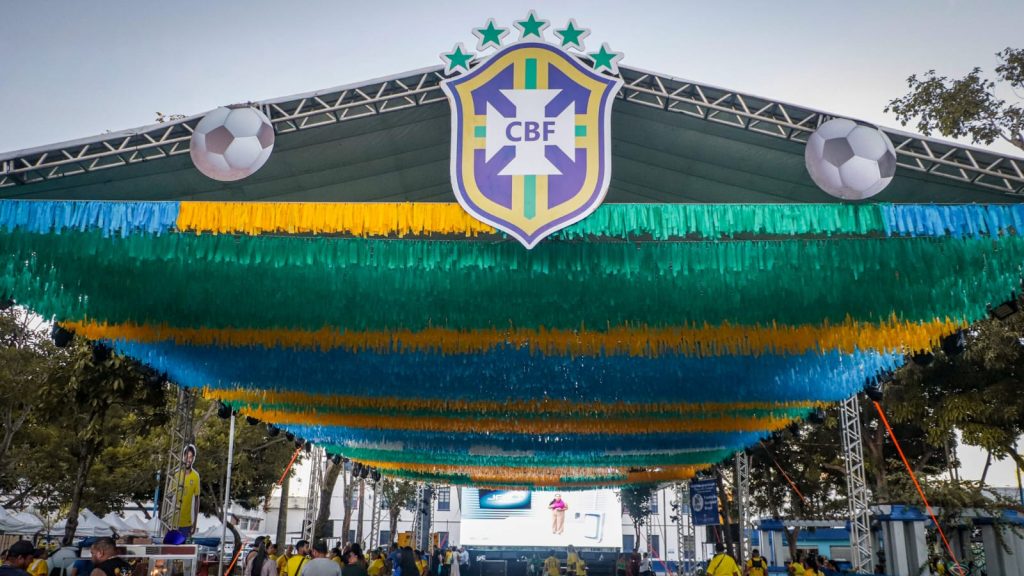 Prefeitura de Rio Branco transmite jogo do Brasil, neste sábado, na Praça da Revolução 8 AULAO TORCIDAMA 11.06 1 e1781312499860