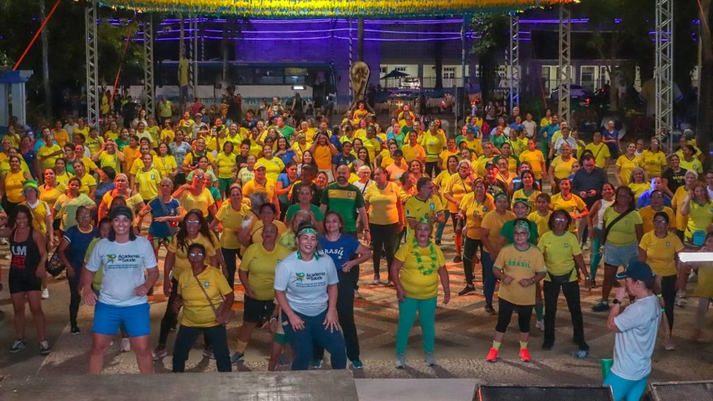 Prefeitura realiza Aulão da Torcida e reúne mais de 200 pessoas na Praça da Revolução 5 AULAO TORCIDAMA 11.06 39 e1781313324538