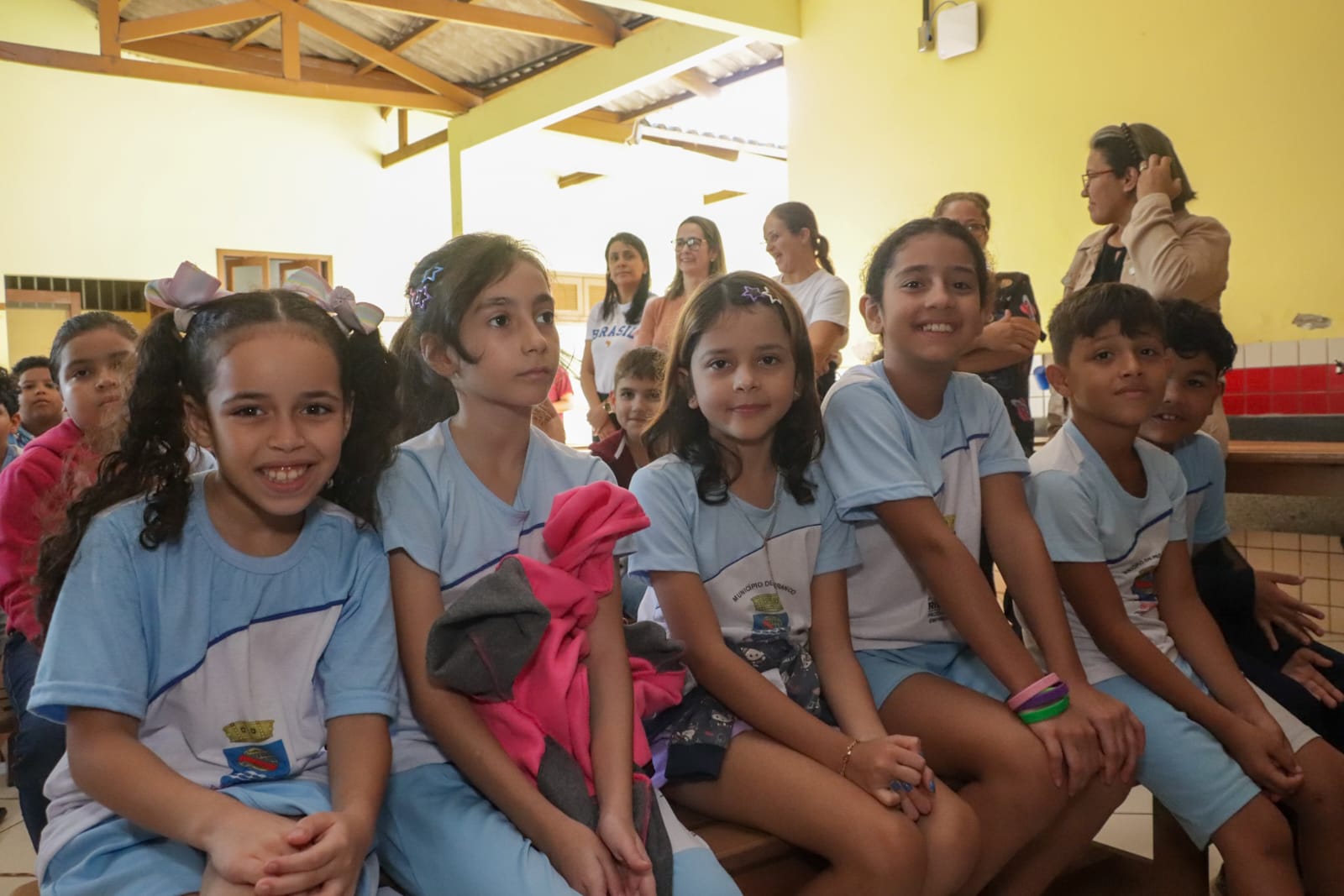 Prefeitura de Rio Branco realiza entrega de kits para os alunos da rede municipal 15 ENTREGA KITS SEMEMA12.06 15