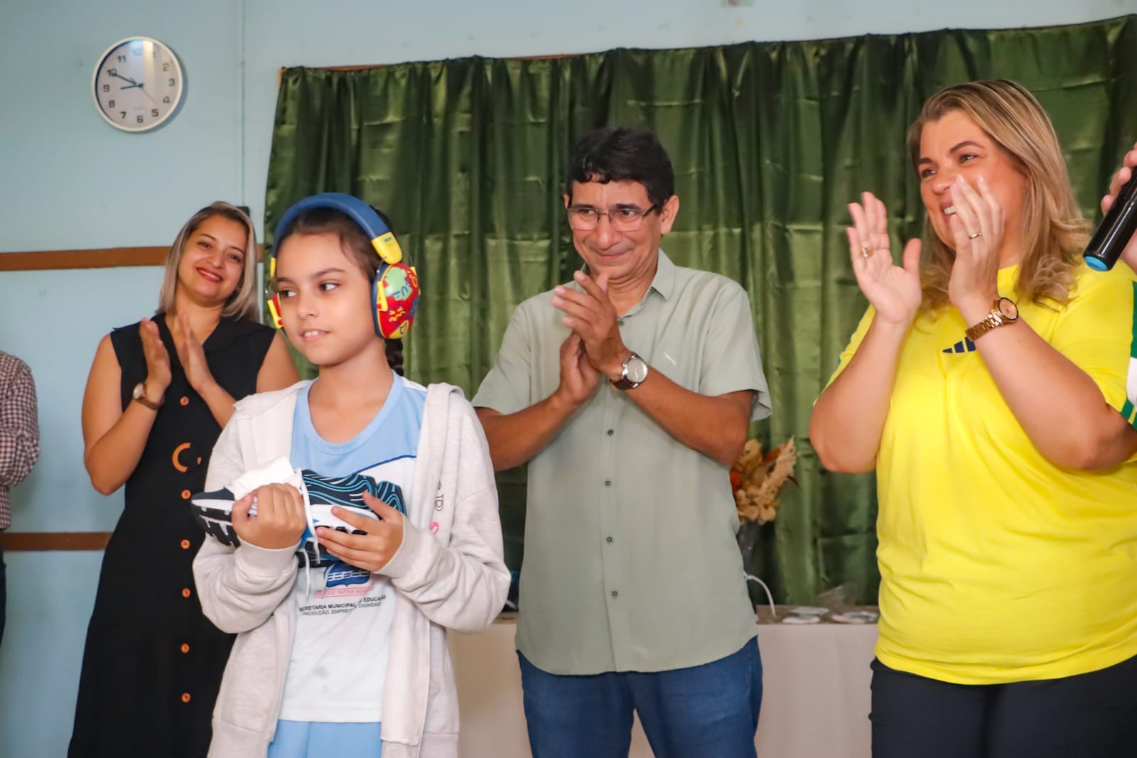 Prefeitura de Rio Branco realiza entrega de kits para os alunos da rede municipal 4 ENTREGA KITS SEMEMA12.06 32