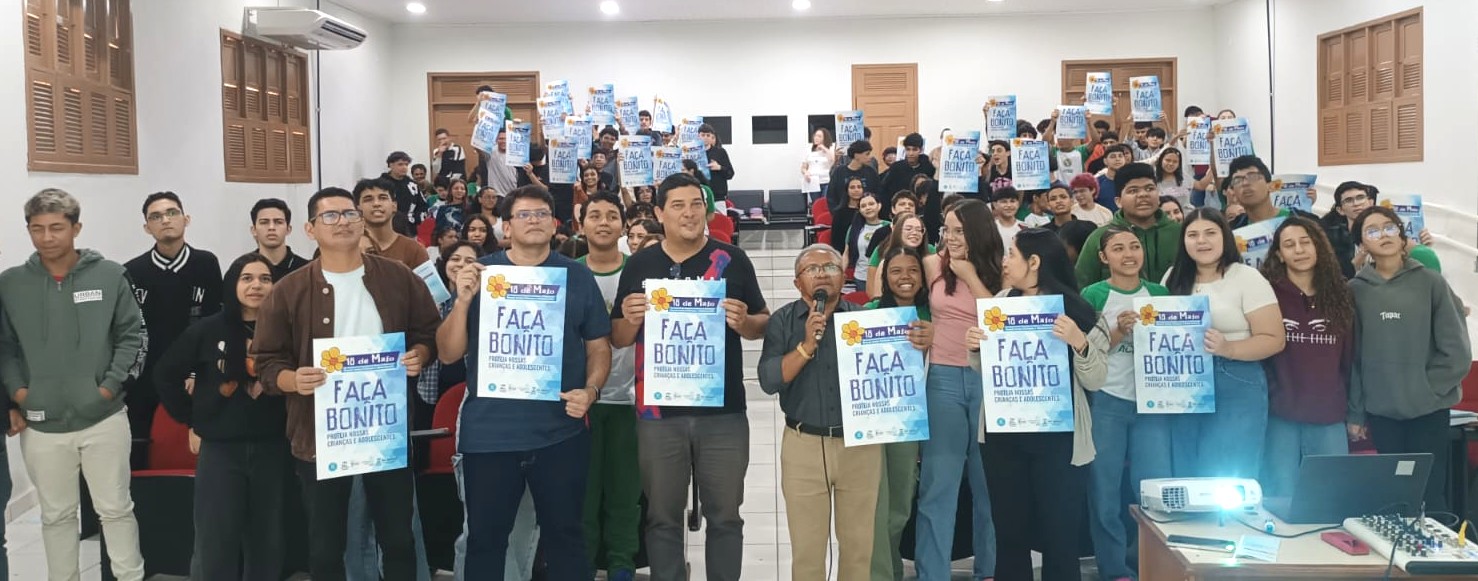 Campanha “Faça Bonito”, no Maio Laranja, que buscou conscientizar os rio-branquenses sobre a importância de combater o abuso e a exploração sexual de crianças e adolescentes. (Foto: Secom)