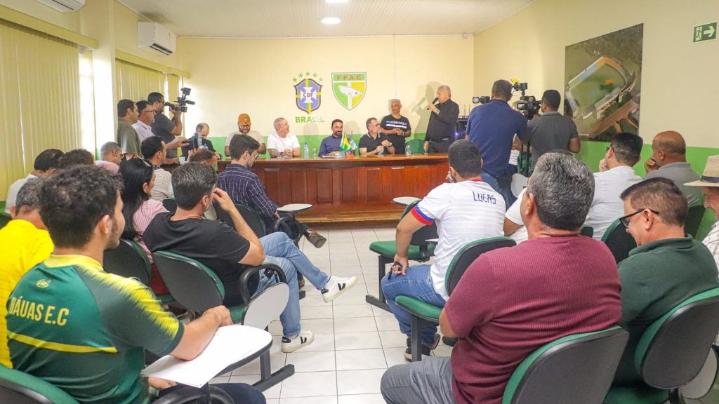 Prefeitura de Rio Branco sanciona lei que destina R$ 500 mil ao futebol profissional acreano 3 lei ao futebol profissional acreano MARCOS 2 e1780499378600