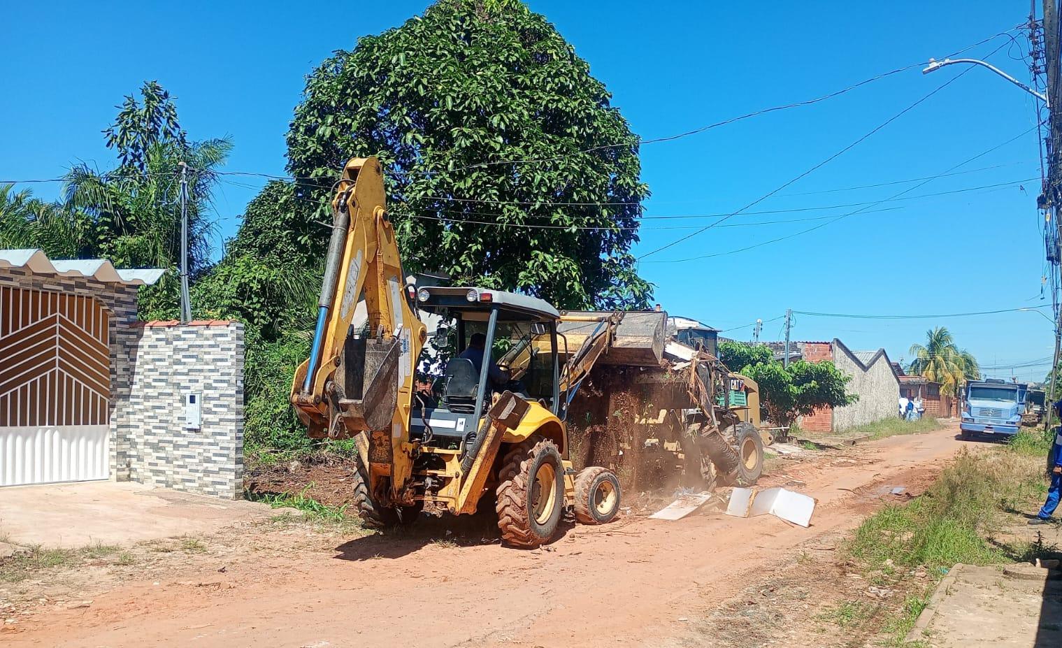 200 toneladas de entulhos 2
