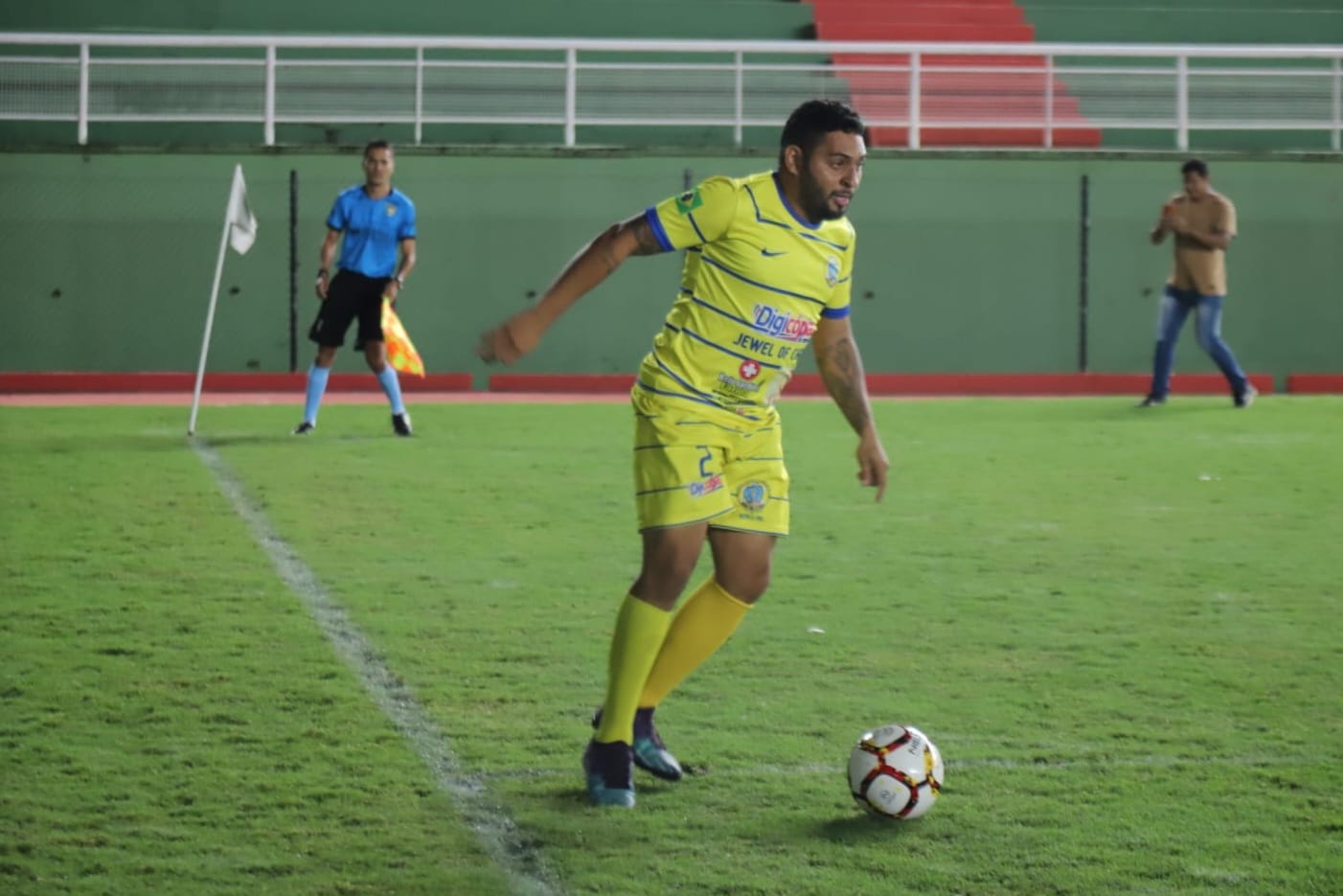 Foto do jogo de futebol