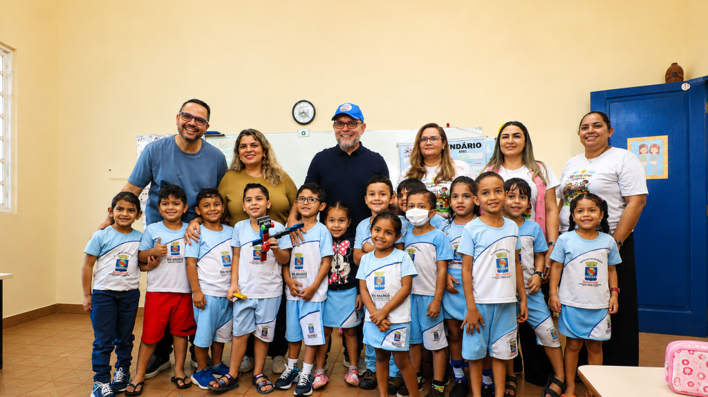 Prefeitura de Rio Branco realiza visita técnica ao CEI Willy Viana Neves e planeja melhorias na unidade 1 ChatGPT Image 17 de jul. de 2026 11 13 02 e1784304949506