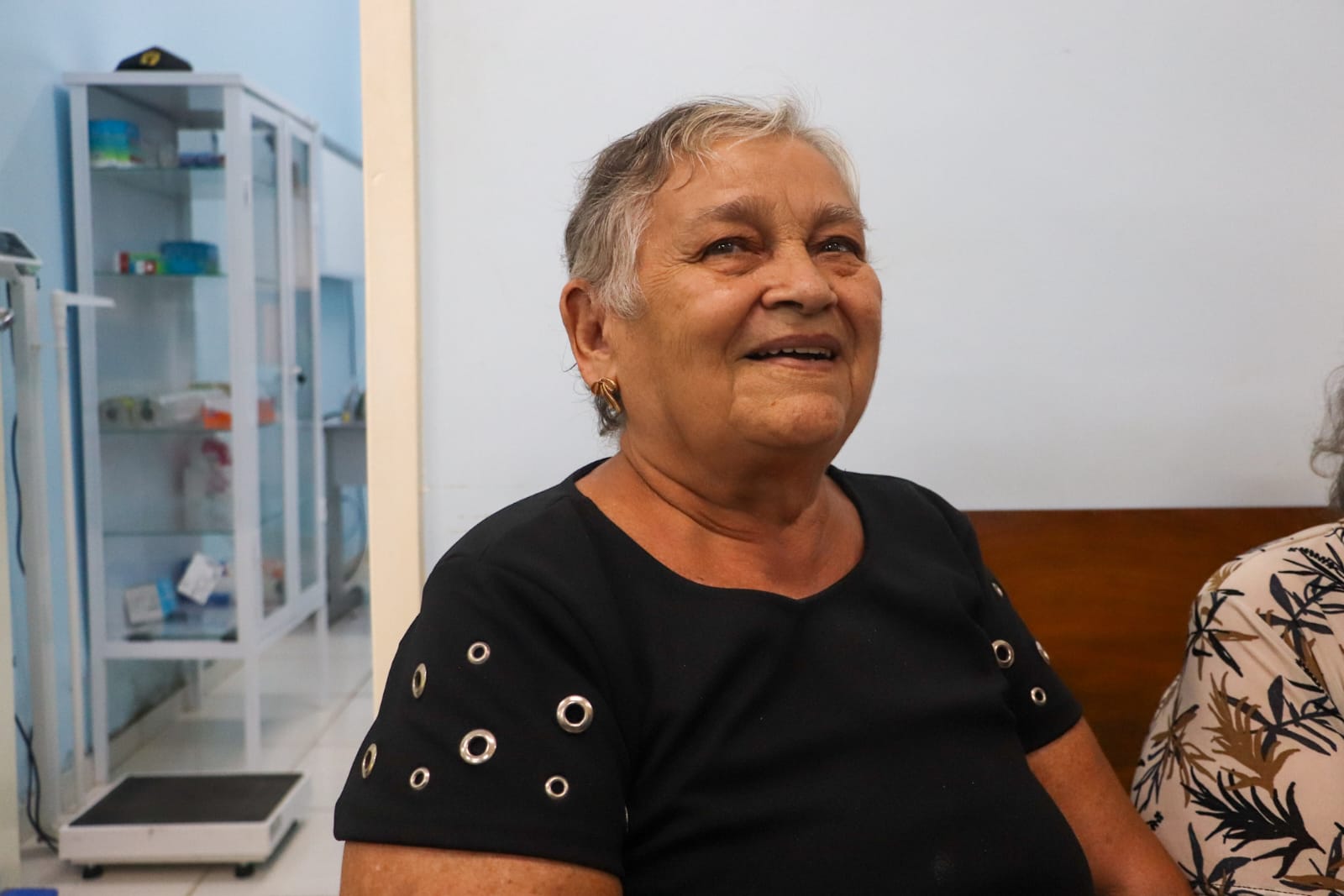 Dois anos de atendimento a pessoa idosa com exposicao de pinturas 20