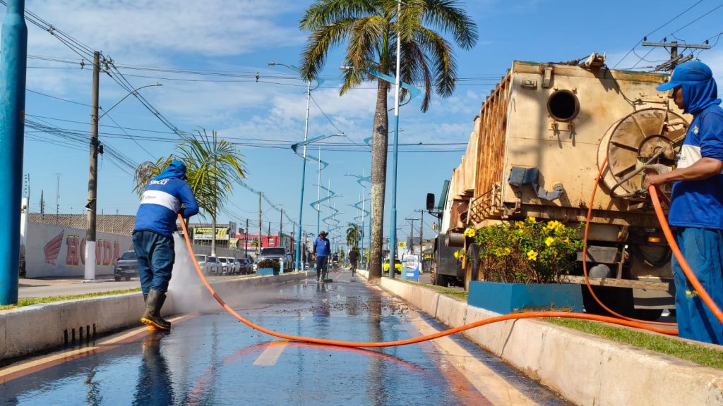 Rio Branco entra no clima da Expoacre com uma das maiores forças-tarefas de limpeza urbana dos últimos anos 2 Forcas tarefas de limpeza urbana 2 e1785341294590