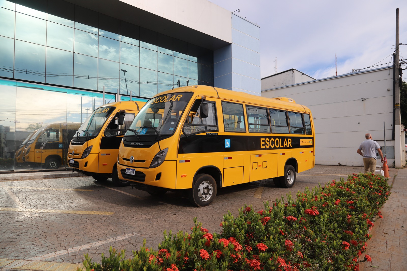 Onibus escolares 11