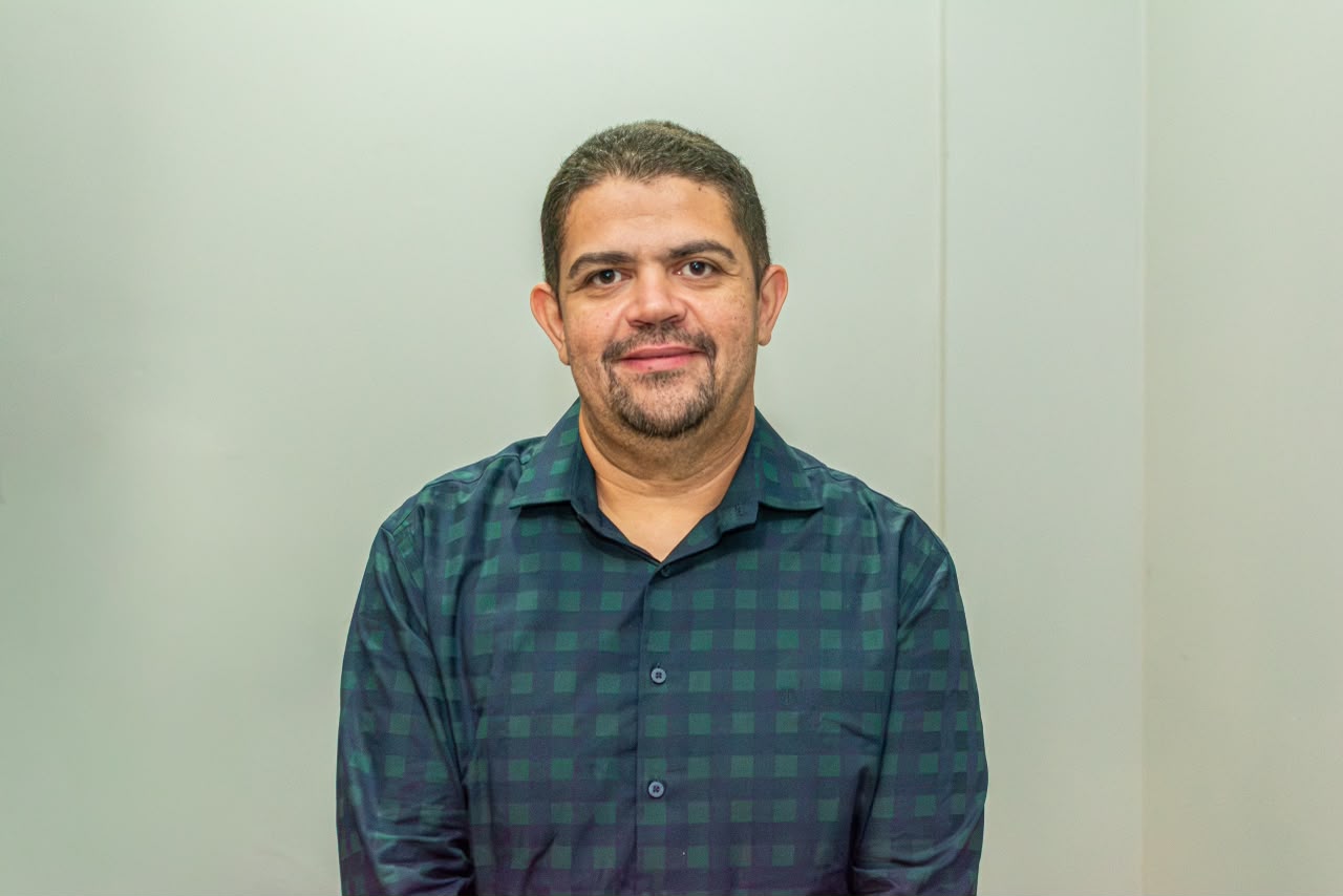 “Temos certeza de que a população também ficará satisfeita com esse reforço, porque nosso maior objetivo é cuidar das pessoas e oferecer um serviço cada vez melhor”, afirmou Emerson.” (Foto: Átilas Moura/Secom)