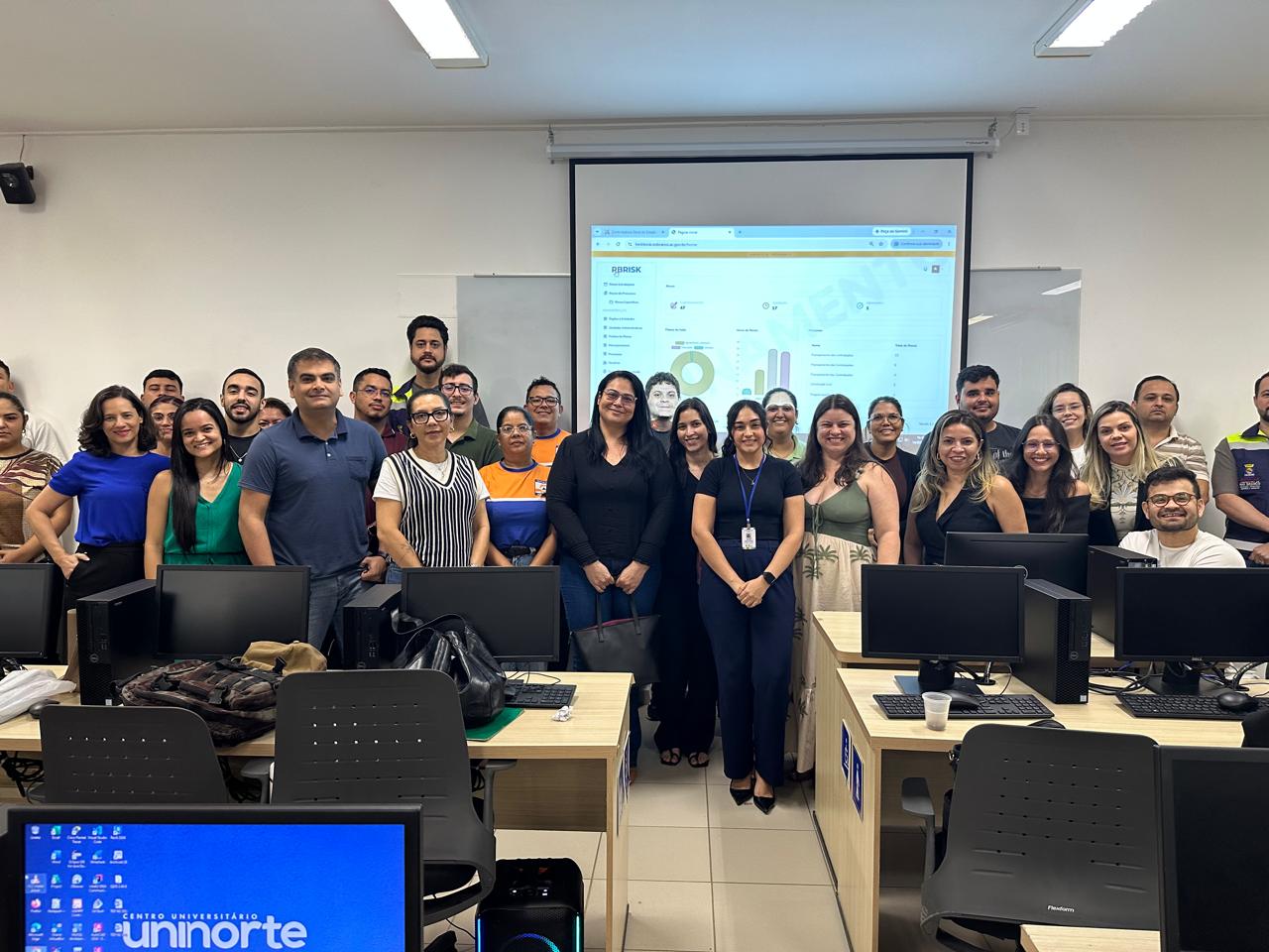 Prefeitura de Rio Branco capacita servidores para uso do sistema RBRISK e fortalecimento da gestão de riscos 6 capacitacao servidores para uso do sistema RBRISK 3