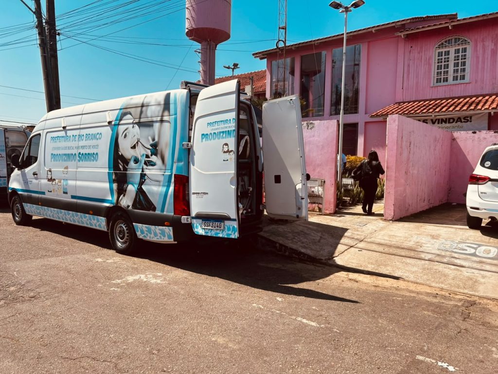 Ação na Casa Rosa Mulher garante mais de 100 atendimentos e reforça serviços da campanha Agosto Lilás em Rio Branco 1 ACAO CASA ROSA SECOM 21 1