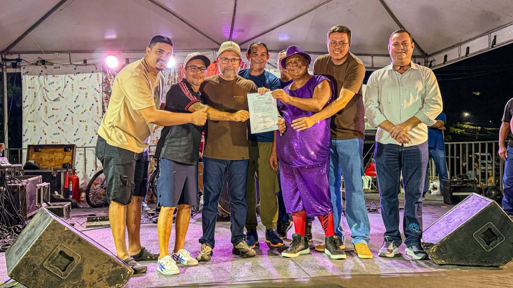 Prefeitura de Rio Branco celebra aniversário do bairro Aeroporto Velho e anuncia reforma do Centro Cultural Lydia Hammes 1 Aeroporto Velho reforma do Centro Cultural Lydia Hammes 19