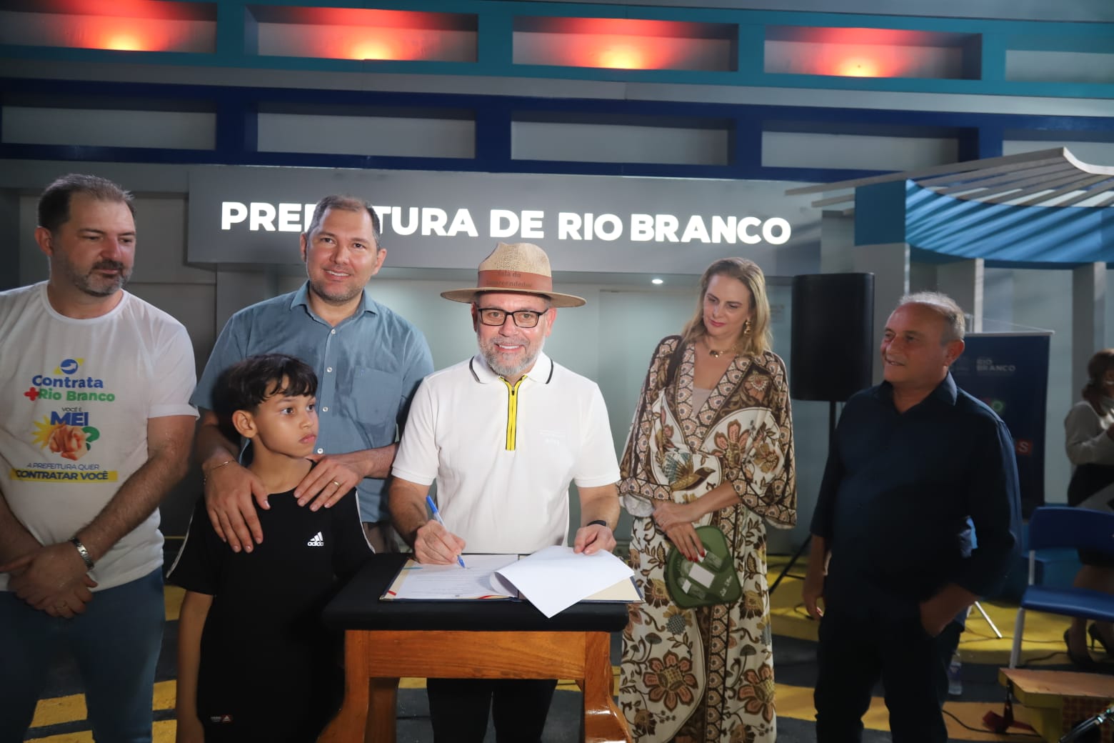 Contrata Rio Branco 9