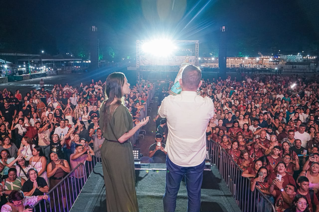 Noite Catolica da Expoacre 1