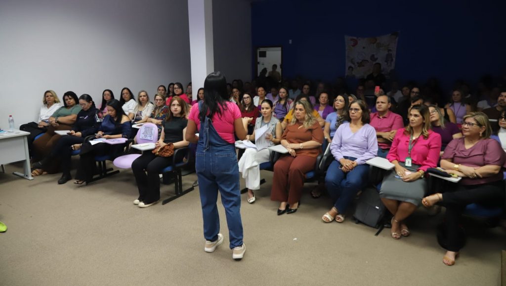 Prefeitura de Rio Branco fortalece ações de prevenção à violência contra meninas e mulheres durante Agosto Lilás 1 Pprevencao a violencia contra meninas e mulheres Agosto Lilas 11 e1787068490744