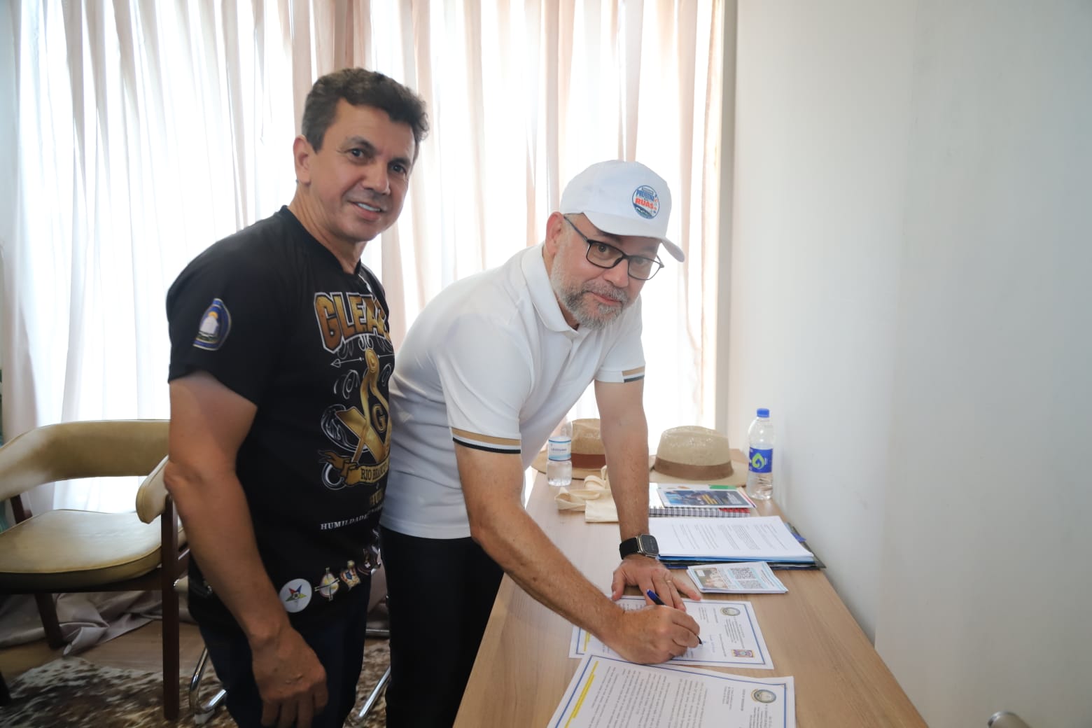 Prefeitura de Rio Branco fortalece rede de apoio para auxiliar tratamento de Pedro e Tiago 8 REUNIAO MACONARIA VF 05.08 4