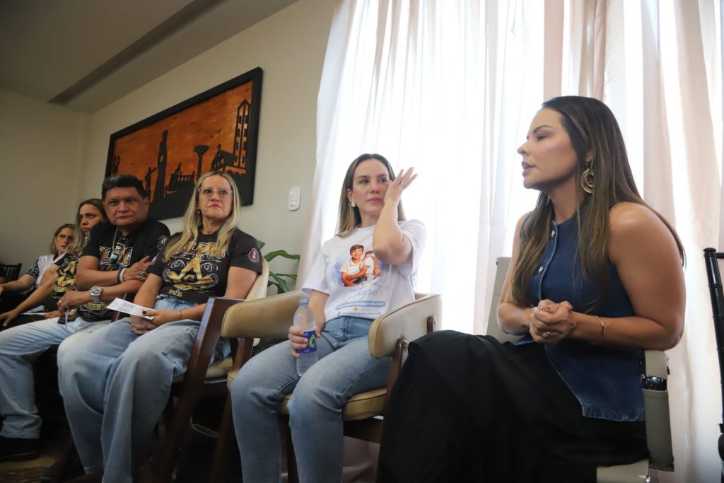 Prefeitura de Rio Branco fortalece rede de apoio para auxiliar tratamento de Pedro e Tiago 2 REUNIAO MACONARIA VF 05.08 6