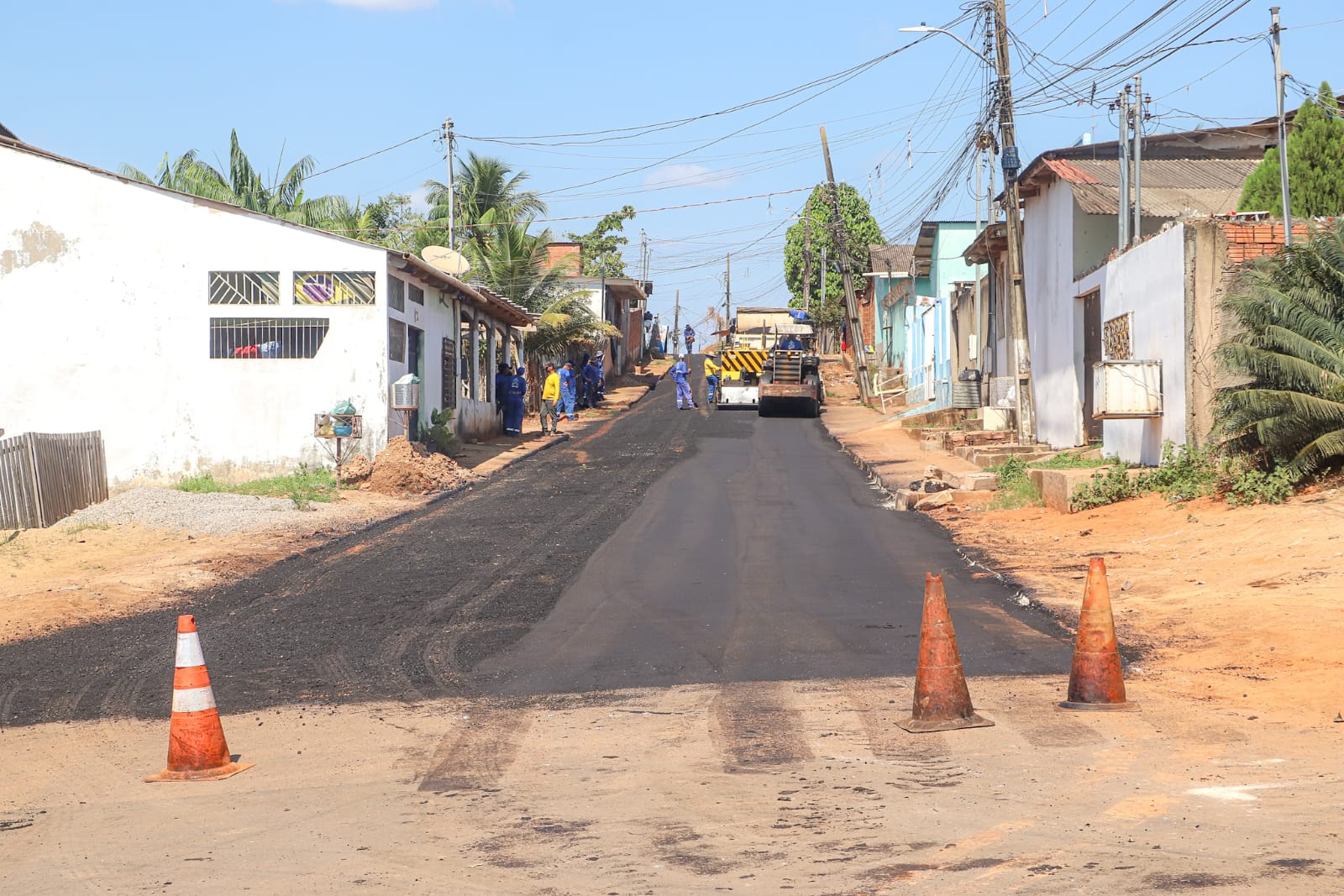 Recapeamento no bairro Vitoria 19