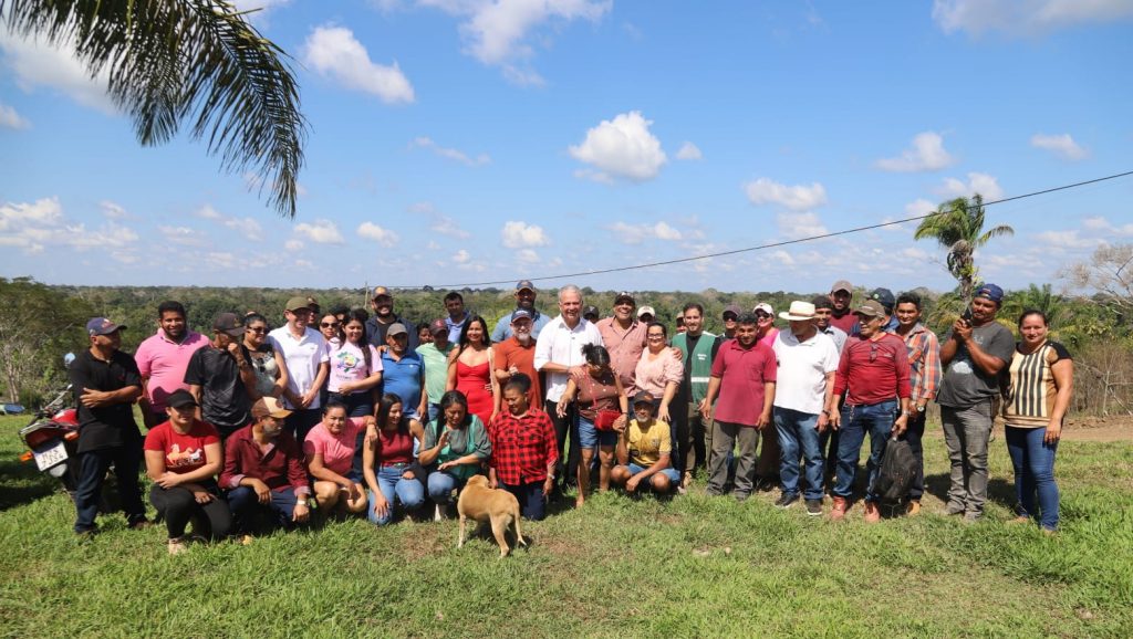 Prefeitura acompanha recuperação do Ramal do Noca e prepara avanço da pavimentação na Transacreana 6 Recuperacao do Ramal do Noca 3 e1786121195518