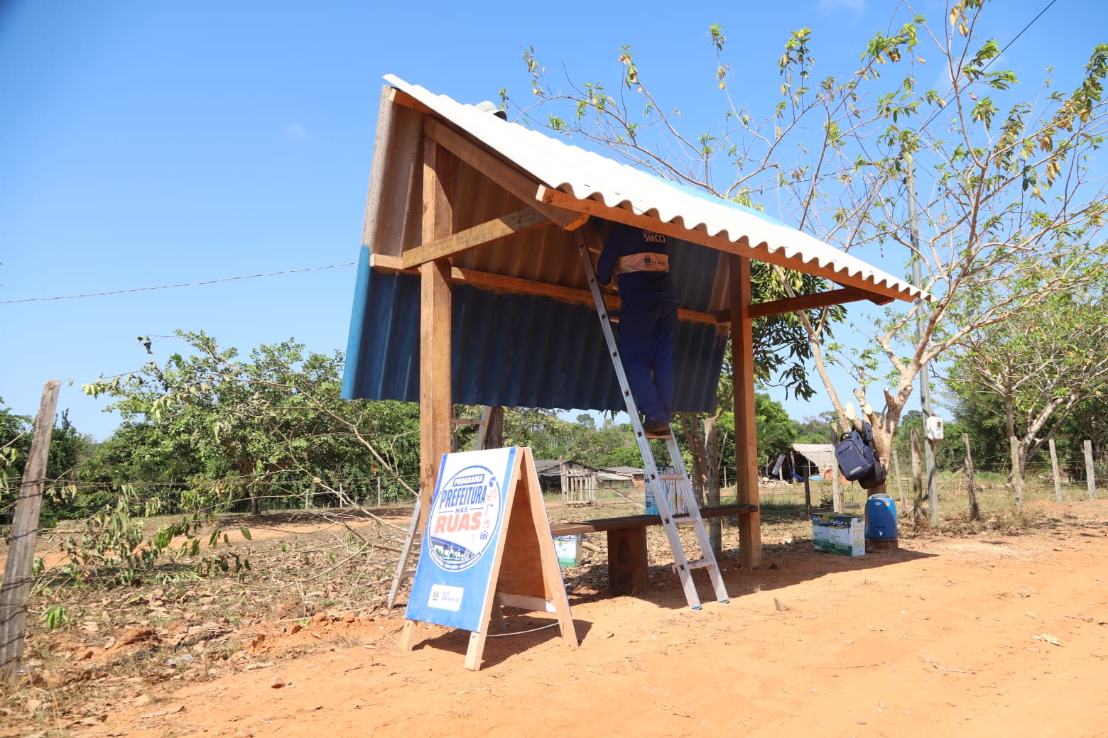 Da cidade ao campo: Prefeitura transforma reivindicações das comunidades em trabalho e melhorias 11 VISITA RAMAL JUNQUEIRAFOTO VF 21.08 16