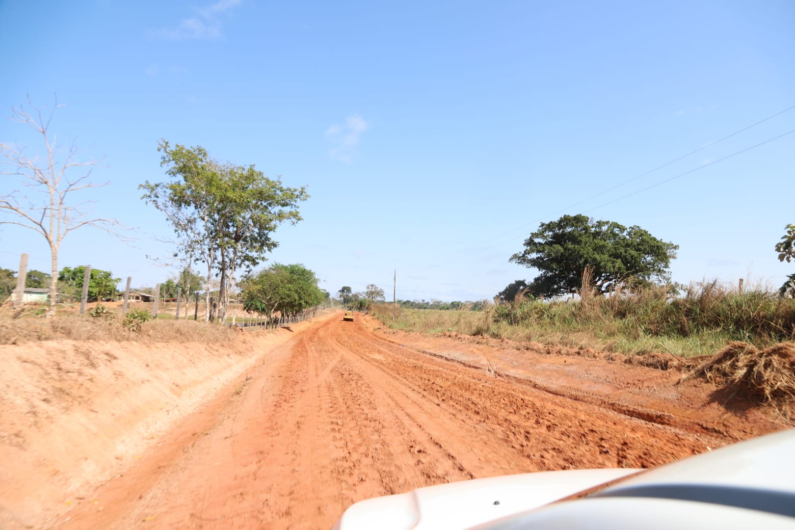 Da cidade ao campo: Prefeitura transforma reivindicações das comunidades em trabalho e melhorias 6 VISITA RAMAL JUNQUEIRAFOTO VF 21.08 20