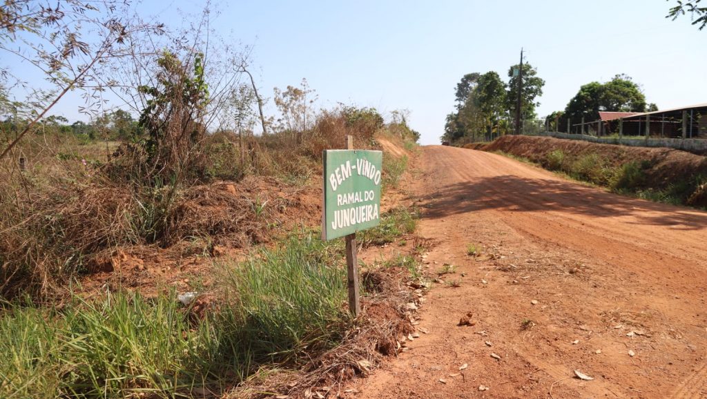 Da cidade ao campo: Prefeitura transforma reivindicações das comunidades em trabalho e melhorias 1 VISITA RAMAL JUNQUEIRAFOTO VF 21.08 4 e1787414673208