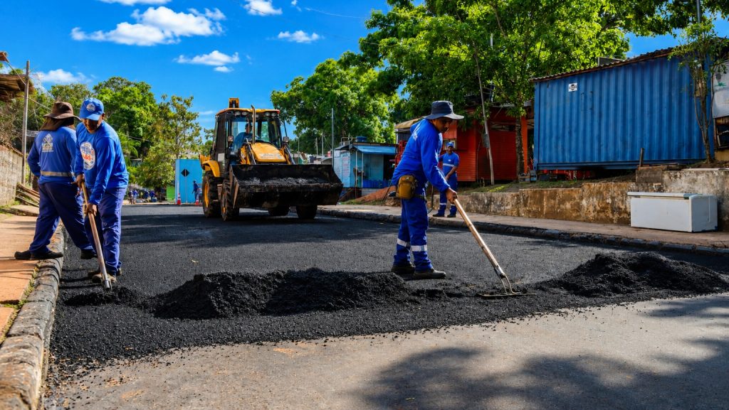 Prefeitura de Rio Branco intensifica ações de infraestrutura no bairro Maria Íris 1 WhatsApp Image 2026 08 21 at 09.38.38 e1787323154297