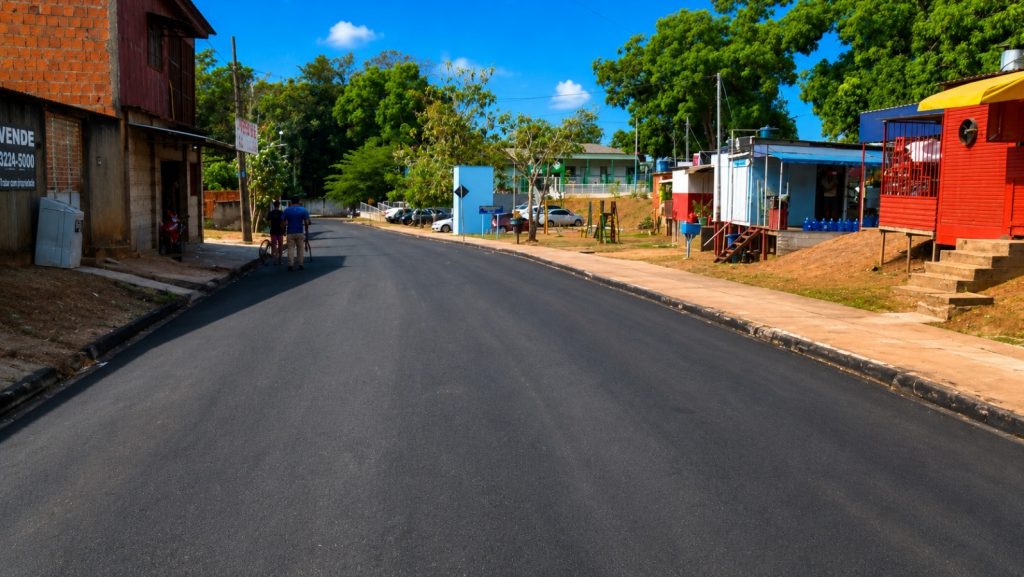 Prefeitura recupera Rua José Bonifácio no Maria Íris e comunidade comemora melhoria 5 WhatsApp Image 2026 08 27 at 16.50.33 6 e1787868582421