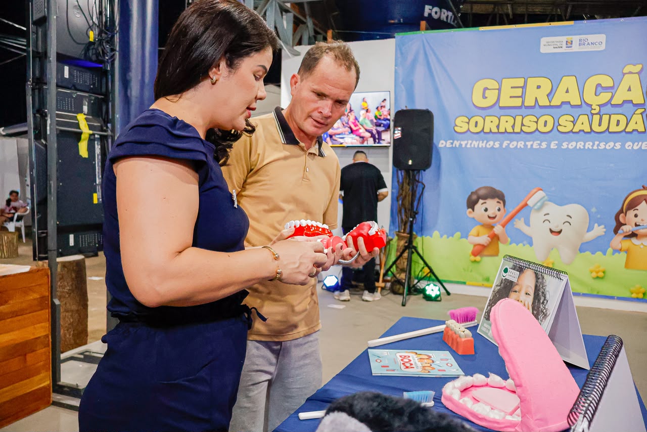 educacao em saude bucal para criancas e familias durante a Expoacre 1