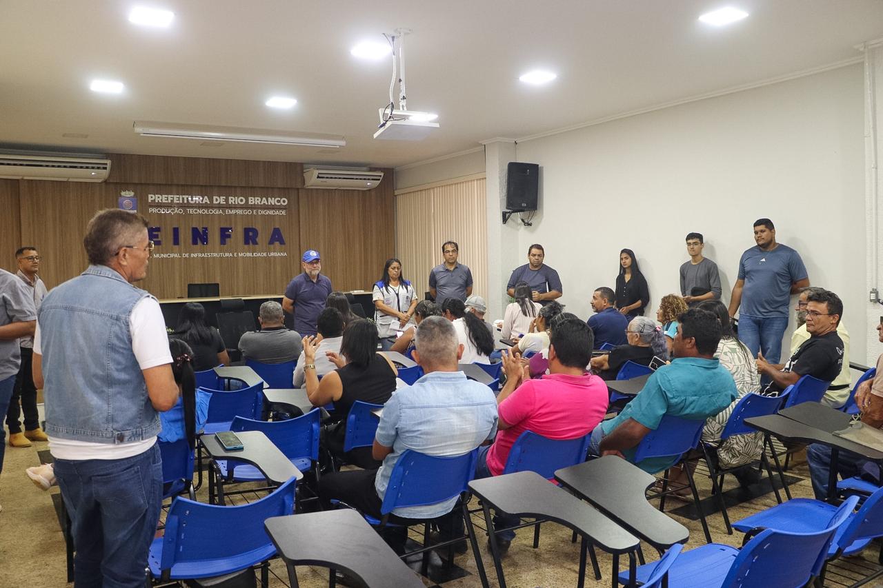 Prefeitura de Rio Branco se reúne com sindicatos rurais para traçar ações conjuntas no campo 10 REUNIAO SINDICATOS RURAISM.A 11.09 12