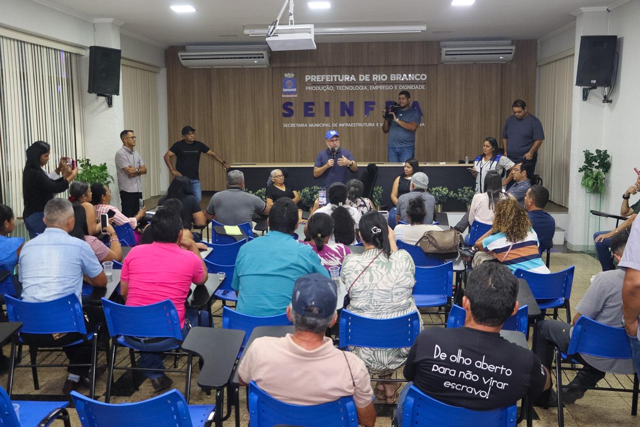 Prefeitura de Rio Branco se reúne com sindicatos rurais para traçar ações conjuntas no campo 6 REUNIAO SINDICATOS RURAISM.A 11.09 8