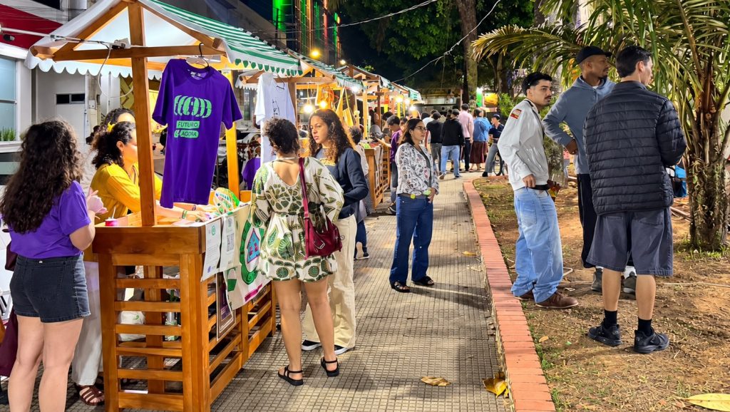 Prefeitura de Rio Branco apoia 12ª edição do Cultura na Praça e fortalece economia local 2 WhatsApp Image 2026 09 07 at 08.44.00 1 1 e1788788697640