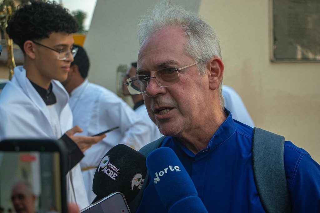 Fé e devoção marcam a 95ª edição do Círio de Nazaré em Rio Branco com a participação do prefeito e primeira-dama 3 ´PROCISSAO CIRIOMA 11.10 17.jpeg