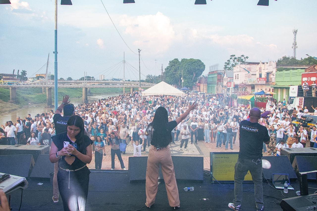 Fé e devoção marcam a 95ª edição do Círio de Nazaré em Rio Branco com a participação do prefeito e primeira-dama 9 ´PROCISSAO CIRIOMA 11.10 24.jpeg