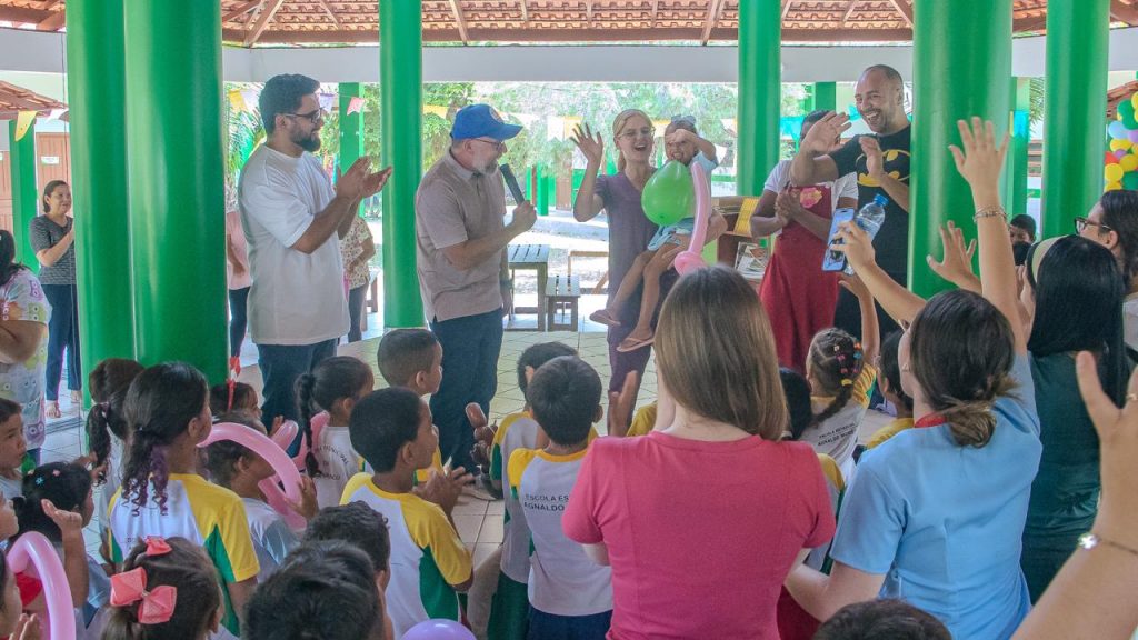 Prefeitura de Rio Branco leva cuidado, saúde e alegria às crianças dos ramais Boa Água e Colibri 6 Acao criancas ramais Boa Agua e Colibri 7 e1791489609489