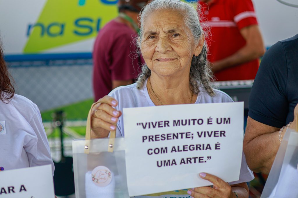 Prefeitura de Rio Branco promove ação de saúde, lazer e acolhimento para cerca de 200 idosos 5 Acao de Saude Fotos Atilas Moura 12