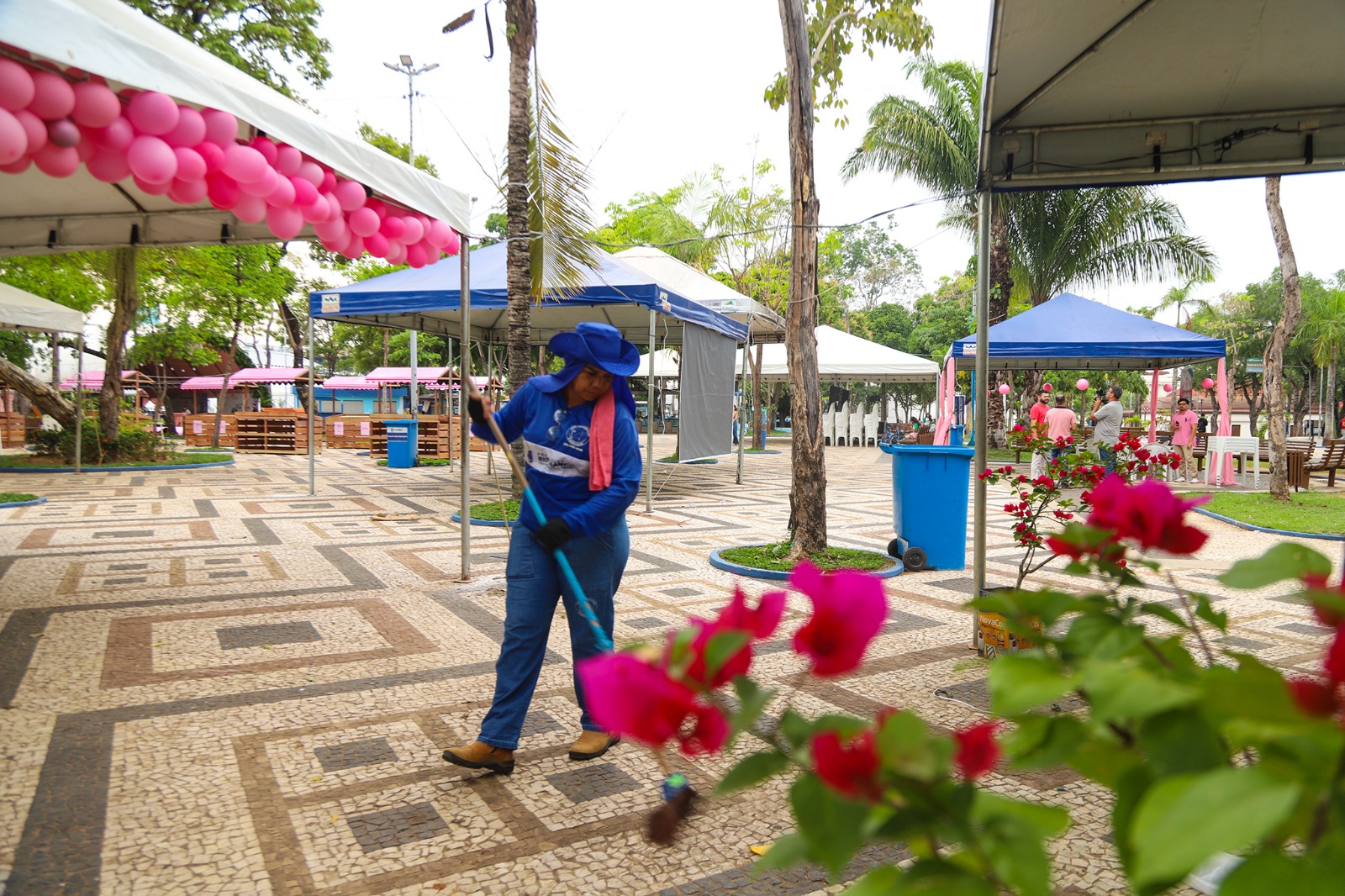 Outubro Rosa na Praca da Revolucao 14