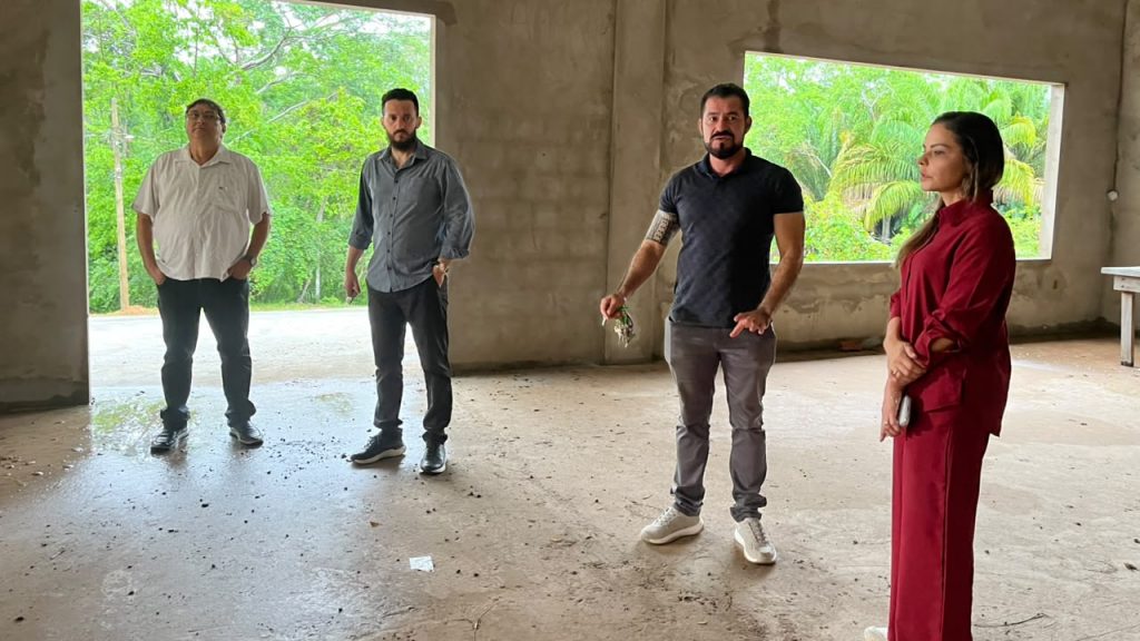 Prefeitura de Rio Branco e Igreja Presbiteriana firmam parceria para levar ações de saúde e assistência social à comunidade das Placas 6 Parceria leva saude e assistencia as Placas 4 e1792168383921