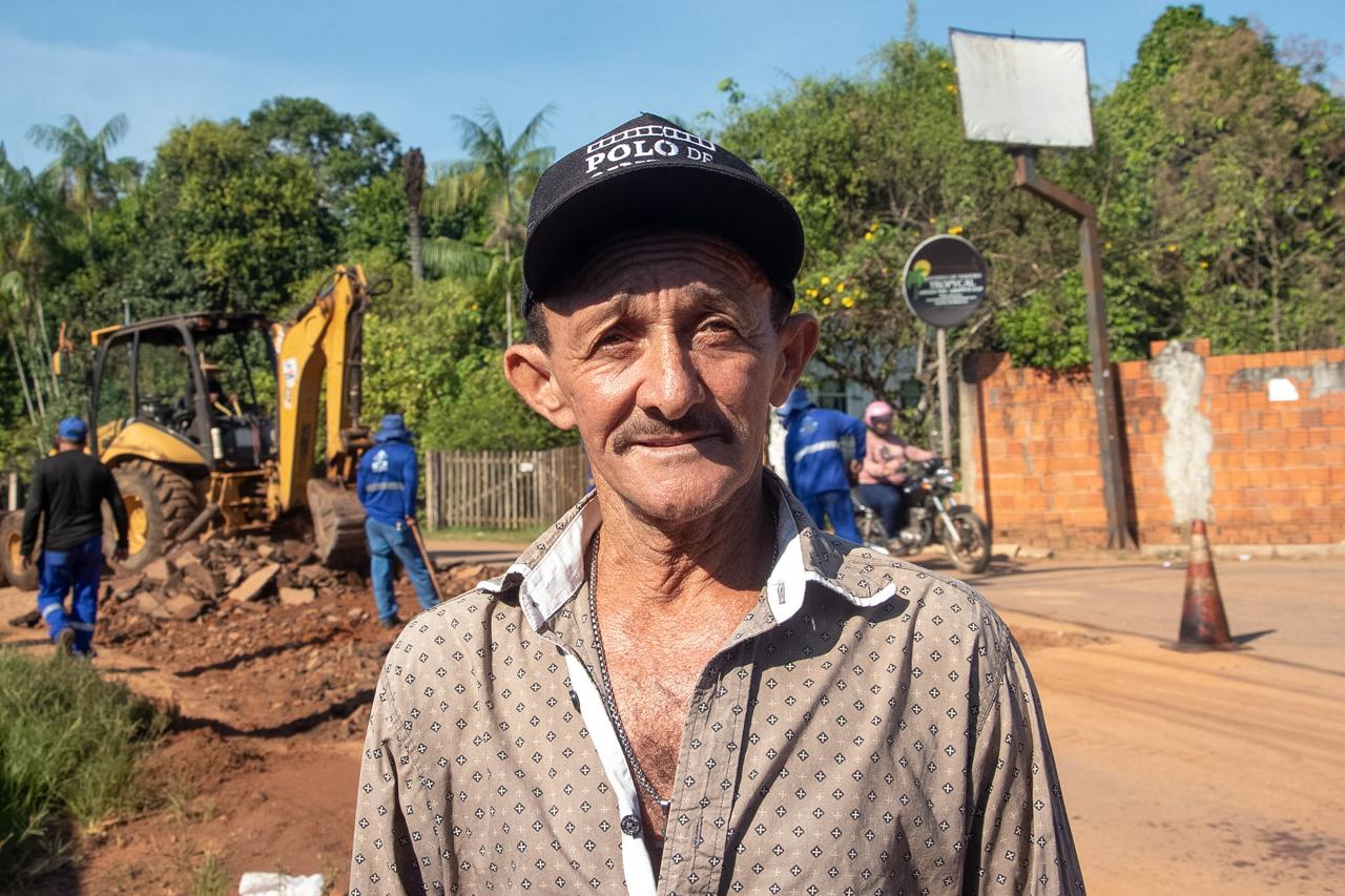 Tapa buraco na Estrada do Benfica 1