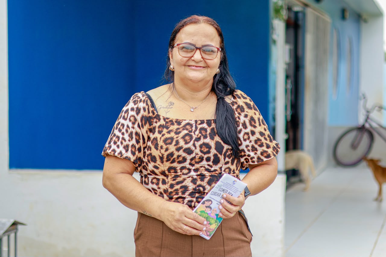 “Essa parceria com a Ufac é muito importante para orientar e tirar dúvidas dos pacientes, ampliando as informações que nem sempre conseguem ser dadas durante a consulta”, disse Antônia. (Foto: Átilas Moura/Secom)