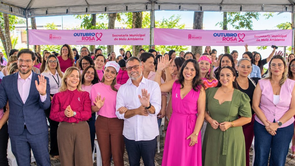 Prefeitura de Rio Branco encerra Outubro Rosa com ação de conscientização sobre saúde e direitos das mulheres 2 WhatsApp Image 2026 10 28 at 12.17.41 e1793207918611